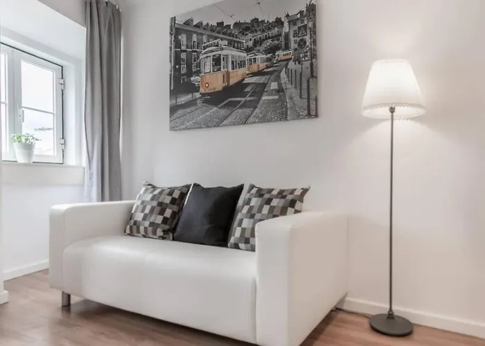 Under A Fig Tree * Lisboa